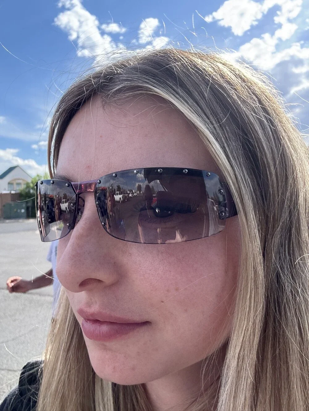 Gucci Purple Gradient Rimless Studded Sunglasses 1838F/S BLM46